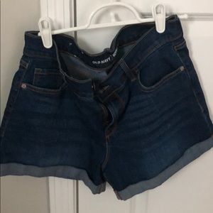 Old Navy Boyfriend fit jean shorts